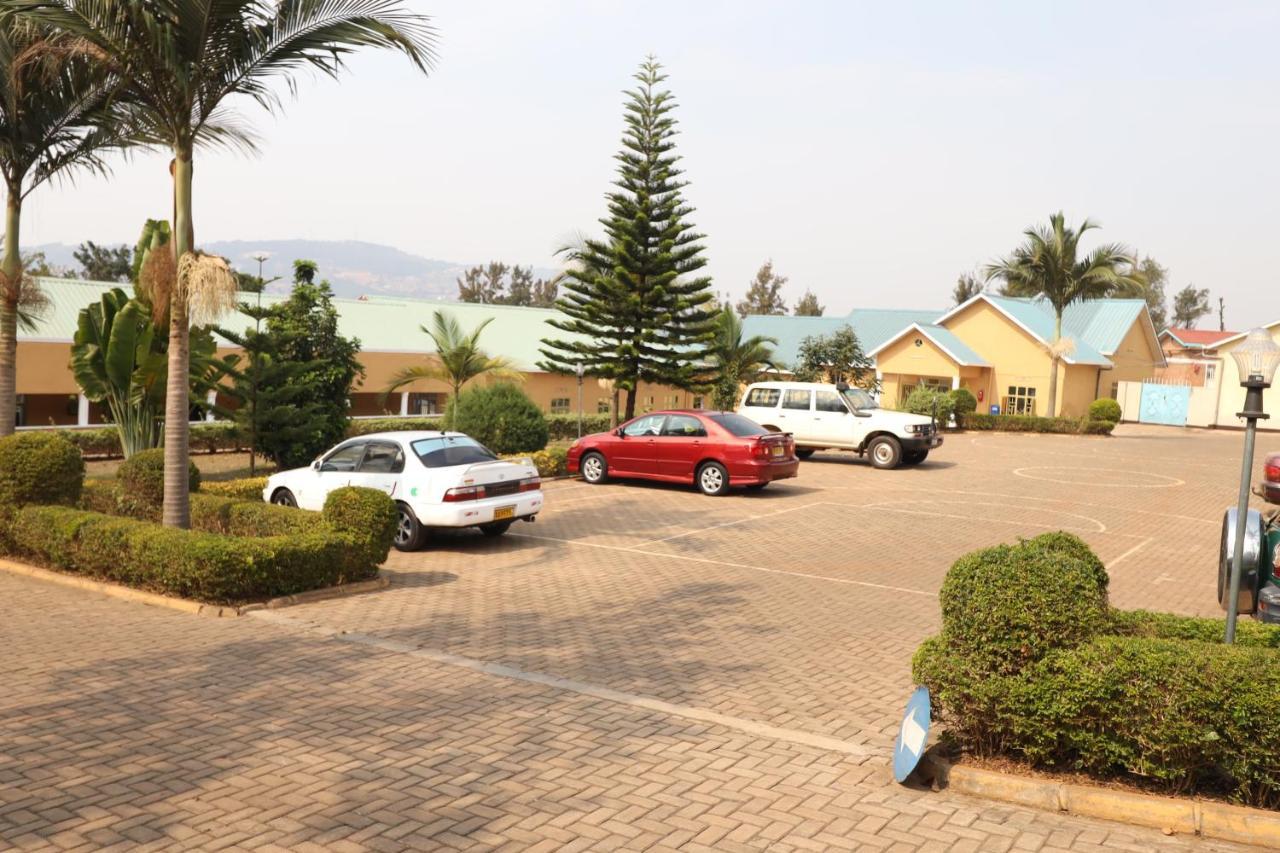 St Etienne Guest House Kigali Eksteriør billede